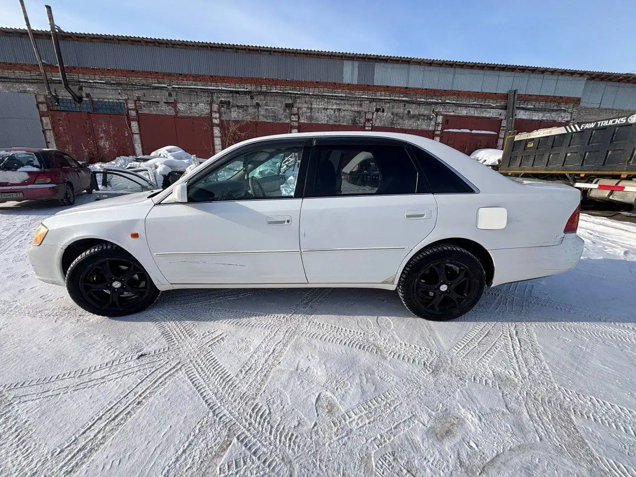 Продам проханд 2000 год 3л - Авто в Хабаровск