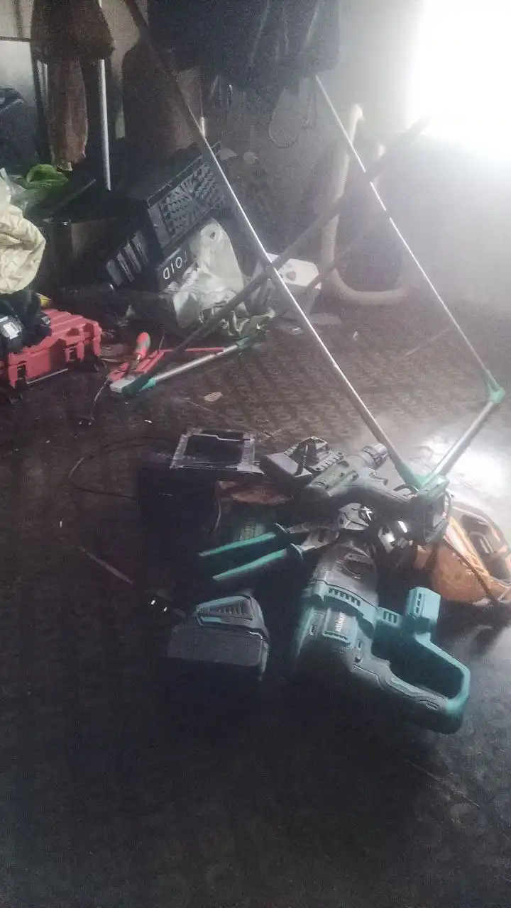 Продам ящик для авто - Аксессуары (Авто) в Хабаровск