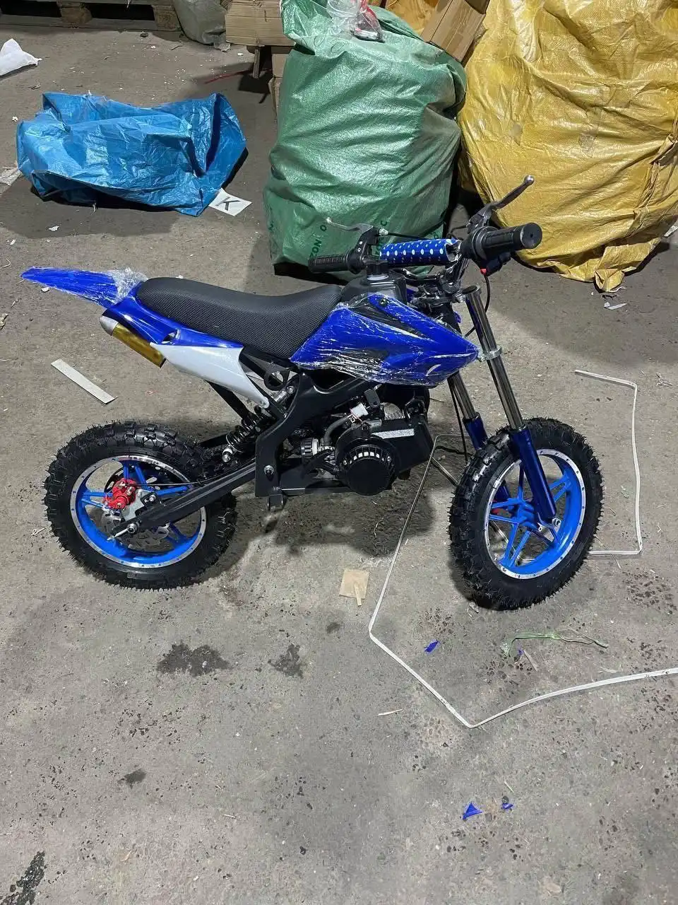 Скутер 43/49 куб. см, максимальная скорость 60 км/ч - Авто в Хабаровск