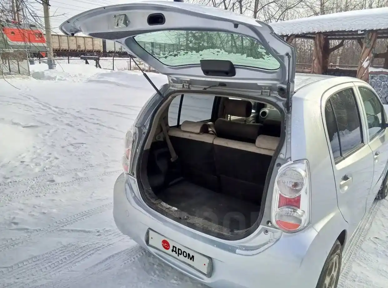 Toyota Passo второго поколения 2011 год - Авто в Хабаровск