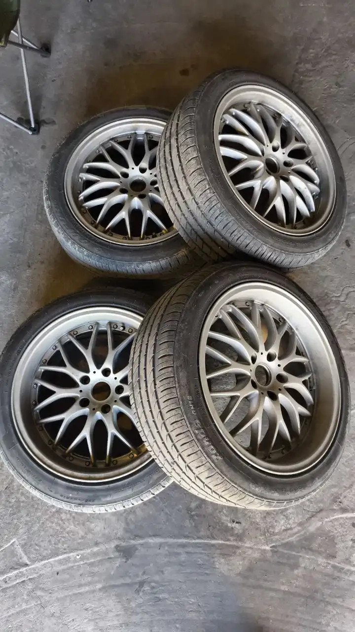 Продам комплект колес с резиной Goform GH18 235/45/18 - Запчасти (Авто) в Хабаровск