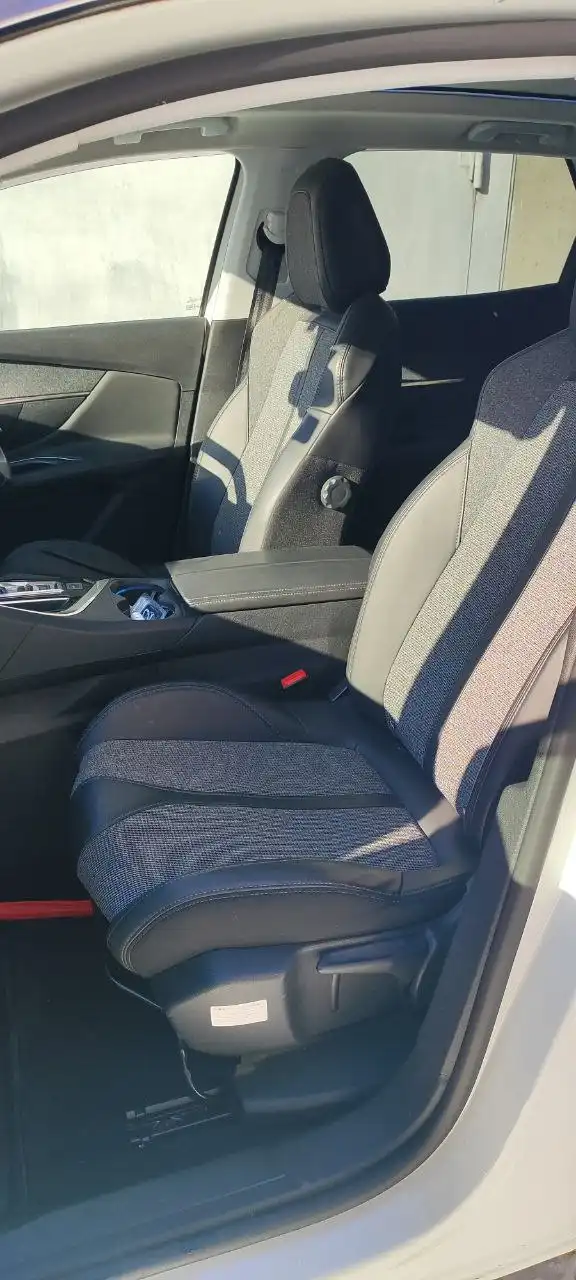 Продажа автомобиля Пежо 3008 2017 года - Легковые автомобили (Авто) в Хабаровск