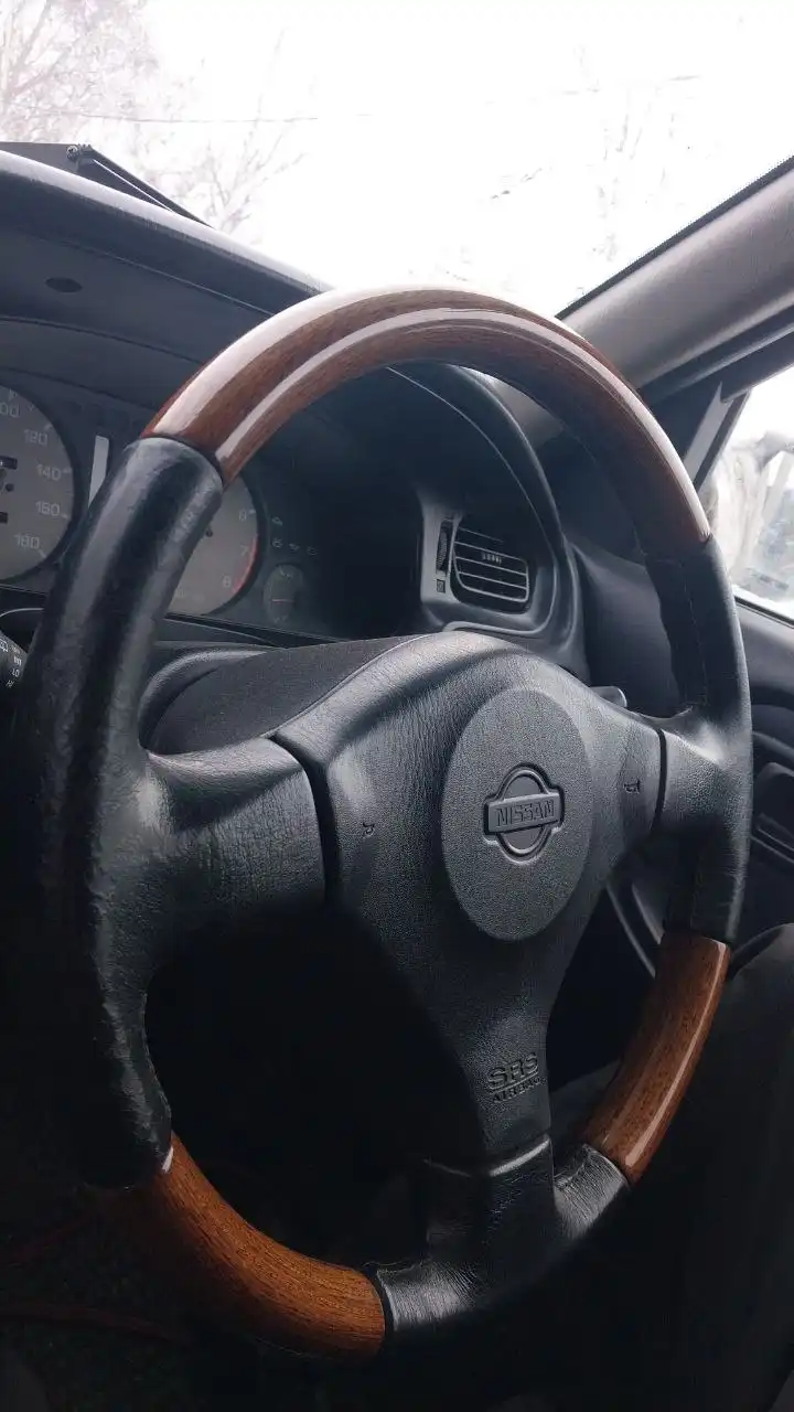 Продам руль Ниссан Скайлан косточка - Запчасти (Авто) в Хабаровск