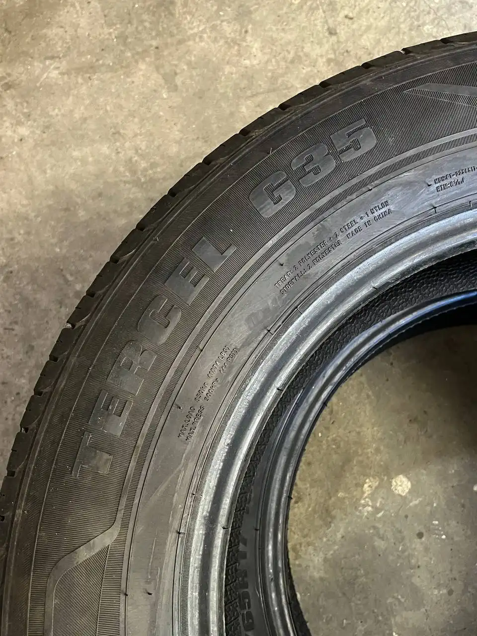 Продам шины 225/65/17 летние - Шины и диски (Авто) в Хабаровск