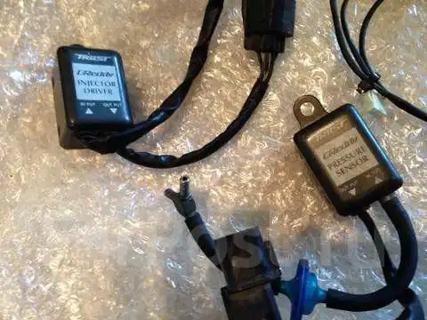 Продажа буст контроллера и управления форсунками Greddy Rebic III - Запчасти (Авто) в Хабаровск