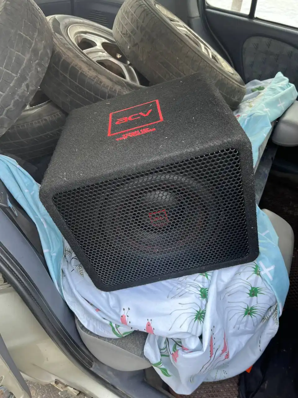 Продам саб 6000 - Аудиосистемы (Авто) в Хабаровск