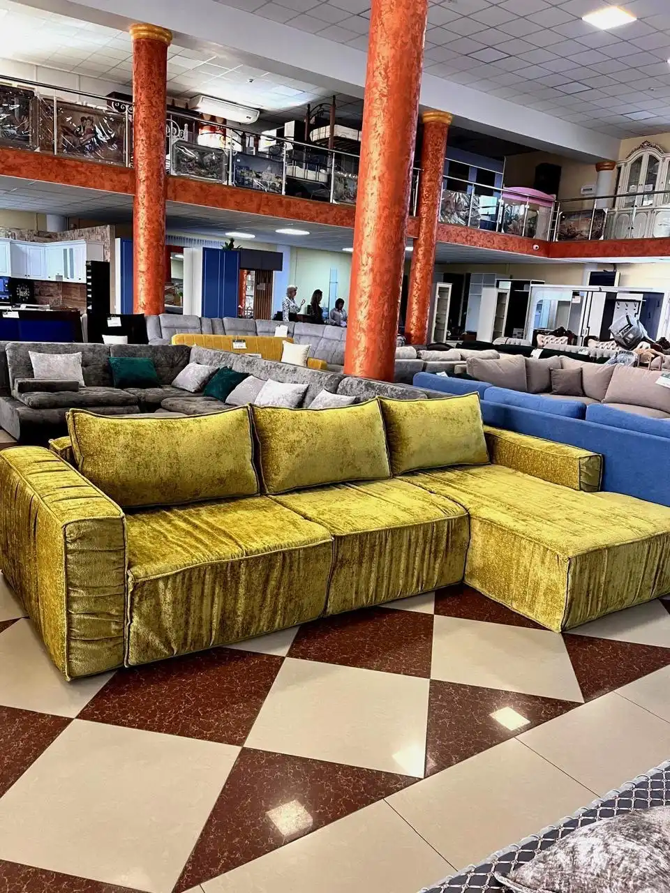 Индивидуальная мягкая мебель по вашим размерам