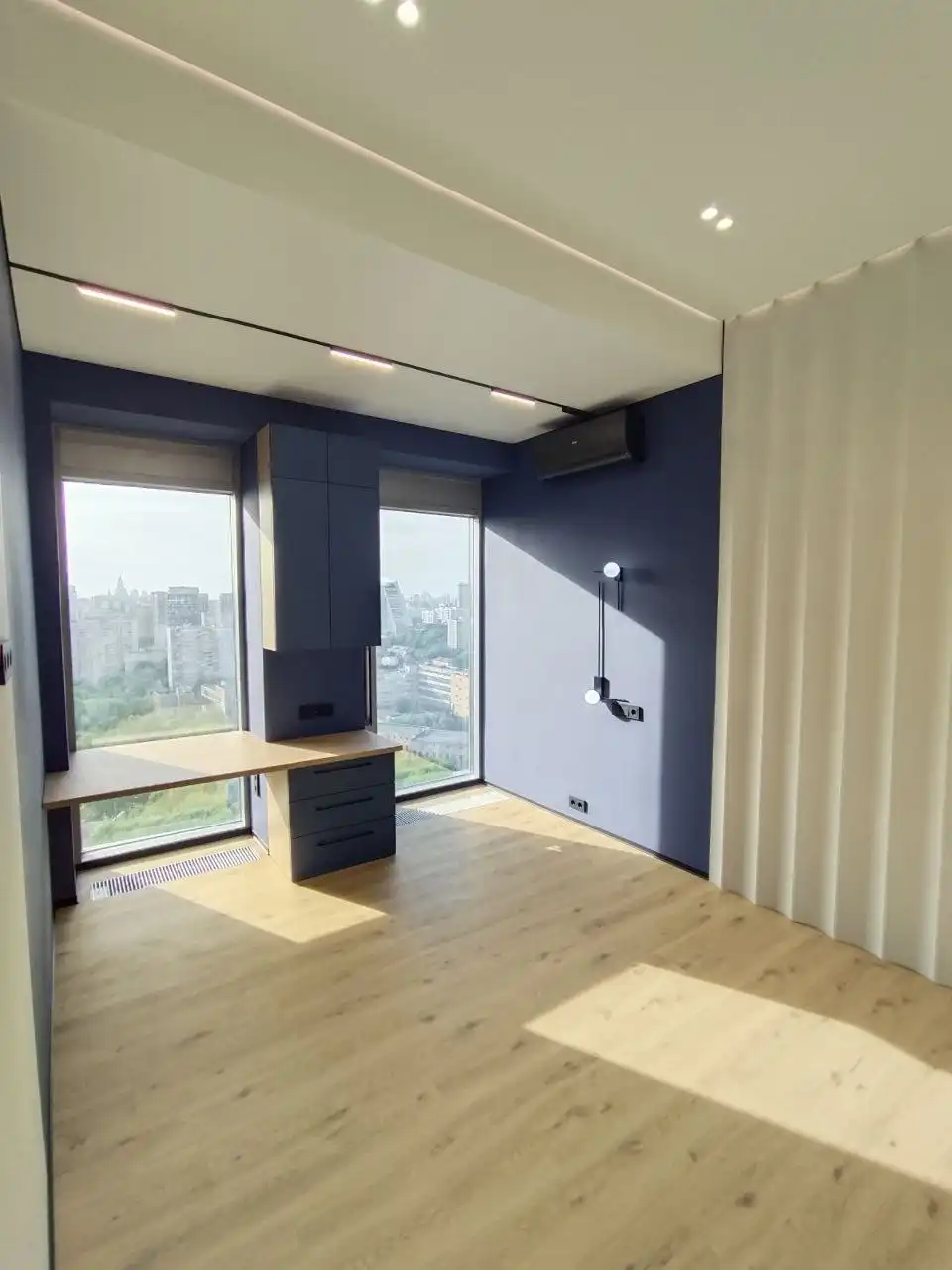 Компания по ремонту жилых и нежилых помещений - Ремонт и строительство (Услуги) в Москва