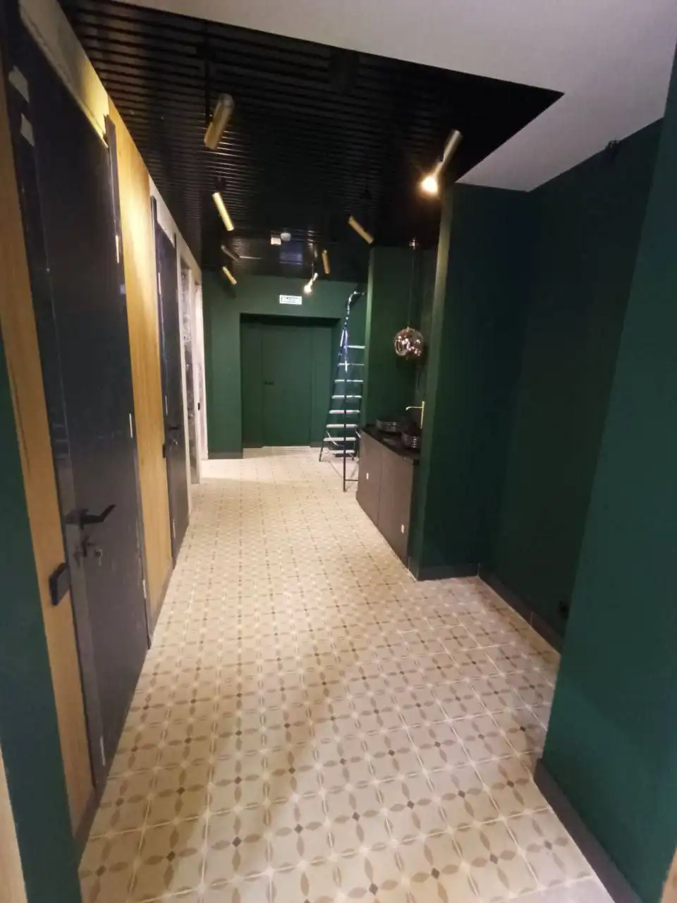 Помещение свободного назначения 169 м² у Кремля в особняке класса А - Коммерческая недвижимость (Недвижимость) в Москва