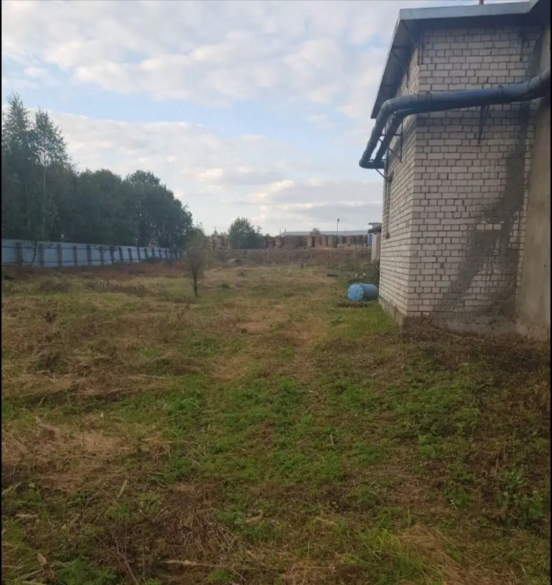 Земельный участок промышленного назначения 1,35 га с зданиями 4000 кв.м в Московской области - Земельные участки (Недвижимость) в Москва