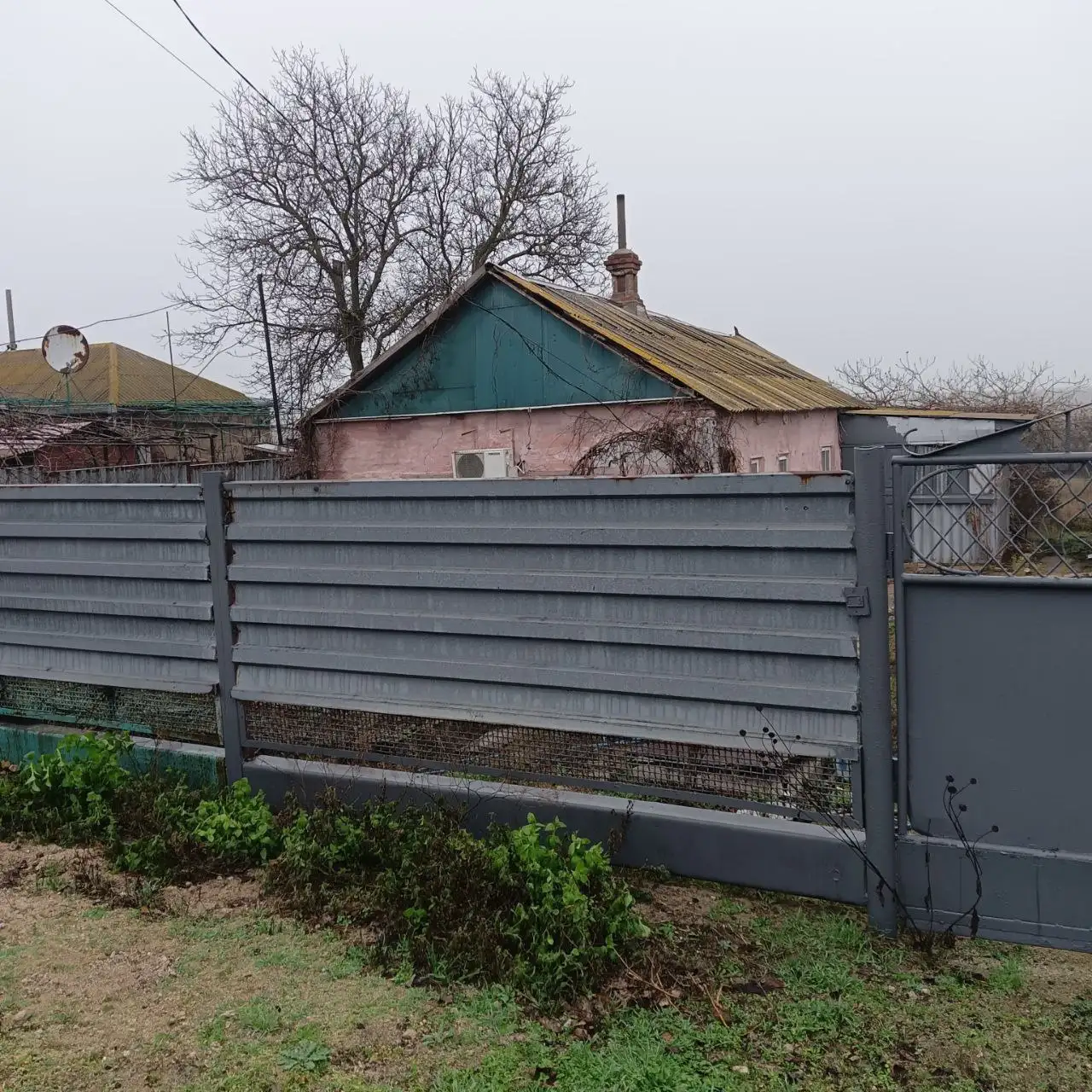 Продам дом с землей в посёлке Безыменное - Недвижимость в Безыменное