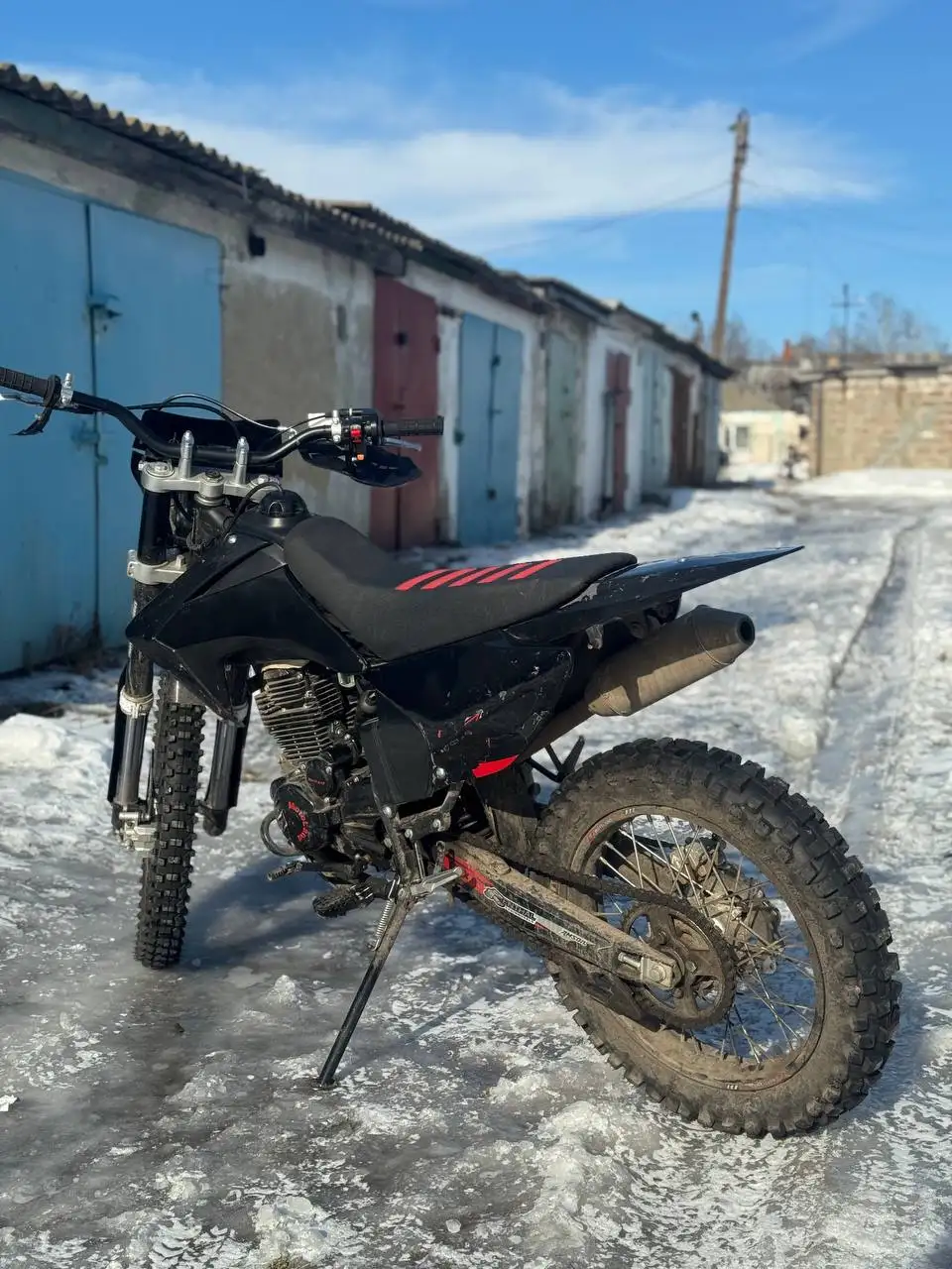 Продажа эндуро мотоцикла MotoLand 300 - Мотоциклы (Авто) в Донское