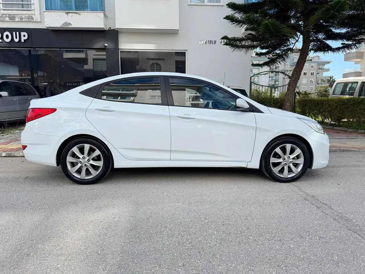 Продажа Hyundai Accent Blue 2016 года - Легковые автомобили (Авто) в Аланья