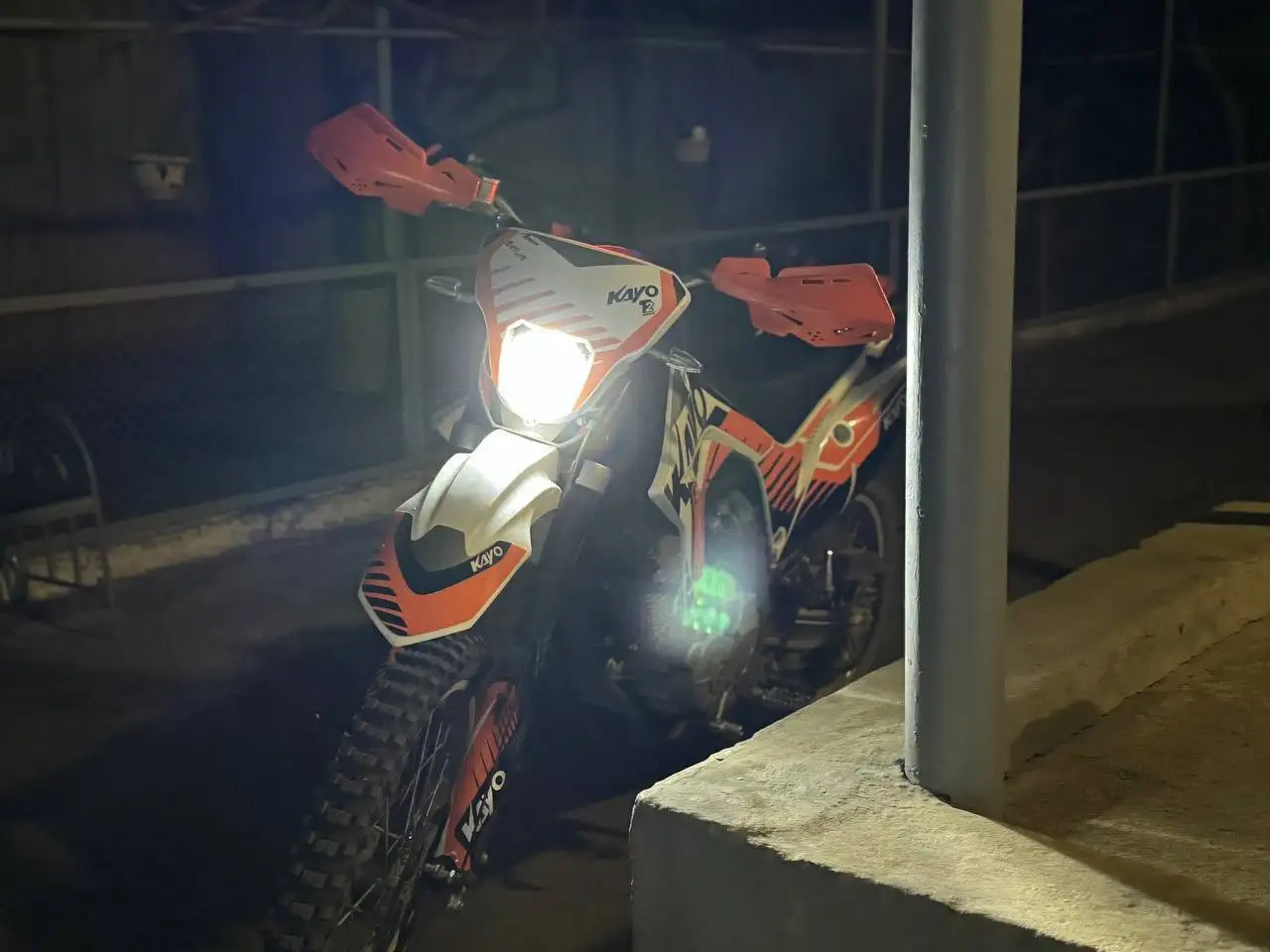 Куплю питбайк, мотоцикл, эндуро, квадроцикл - Мотоциклы и квадроциклы (Авто) в Москва