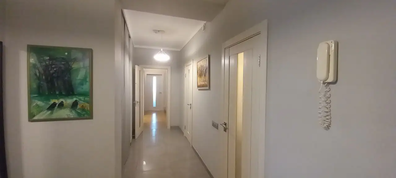 Продается двухэтажная 5-комнатная квартира в Пушкинском районе - Квартиры (Недвижимость) в Москва