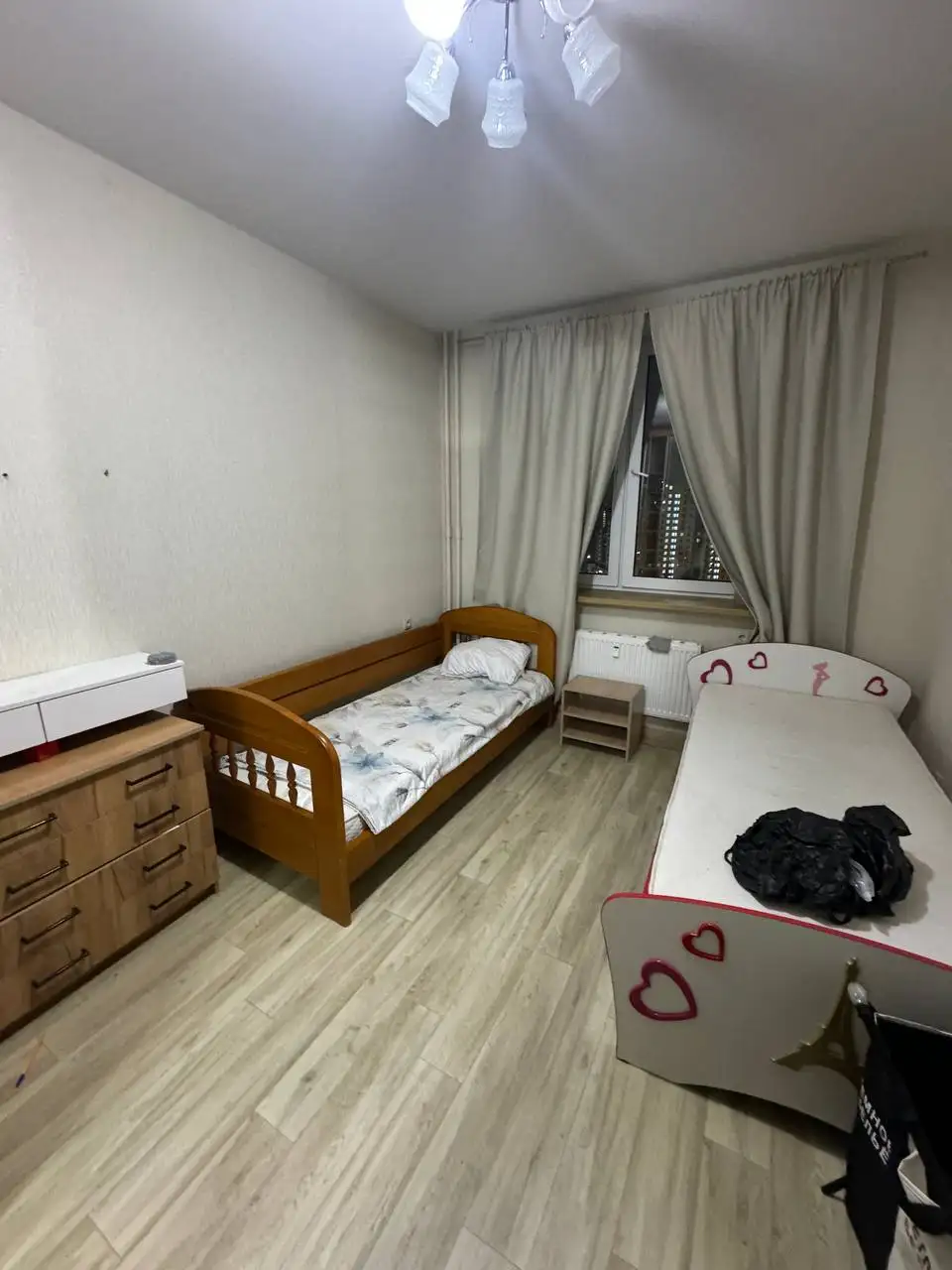 Сдается комната в трехкомнатной квартире на Планерной - Аренда жилья (Недвижимость) в Москва