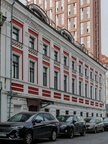 Продажа отдельно стоящего здания-особняка в ЦАО Москвы - Склад в Москва