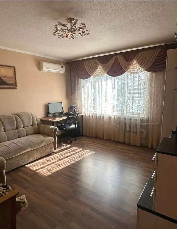 Продажа двухкомнатной квартиры с евроремонтом в Мелитополе - Недвижимость в Мелитополь