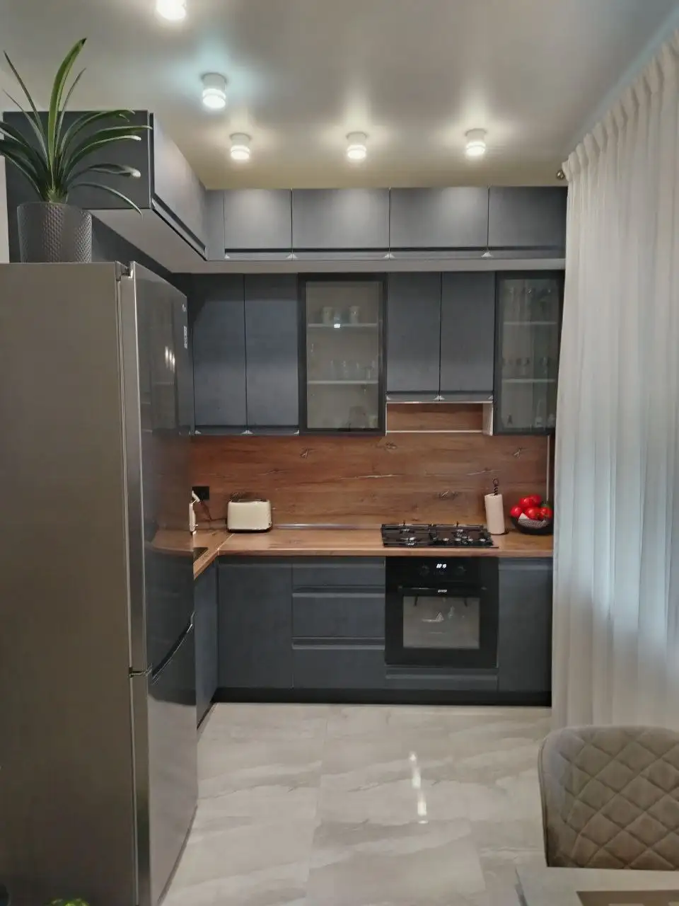 Продажа 2-комнатной квартиры в центре Луганска - Квартиры (Недвижимость) в Луганск