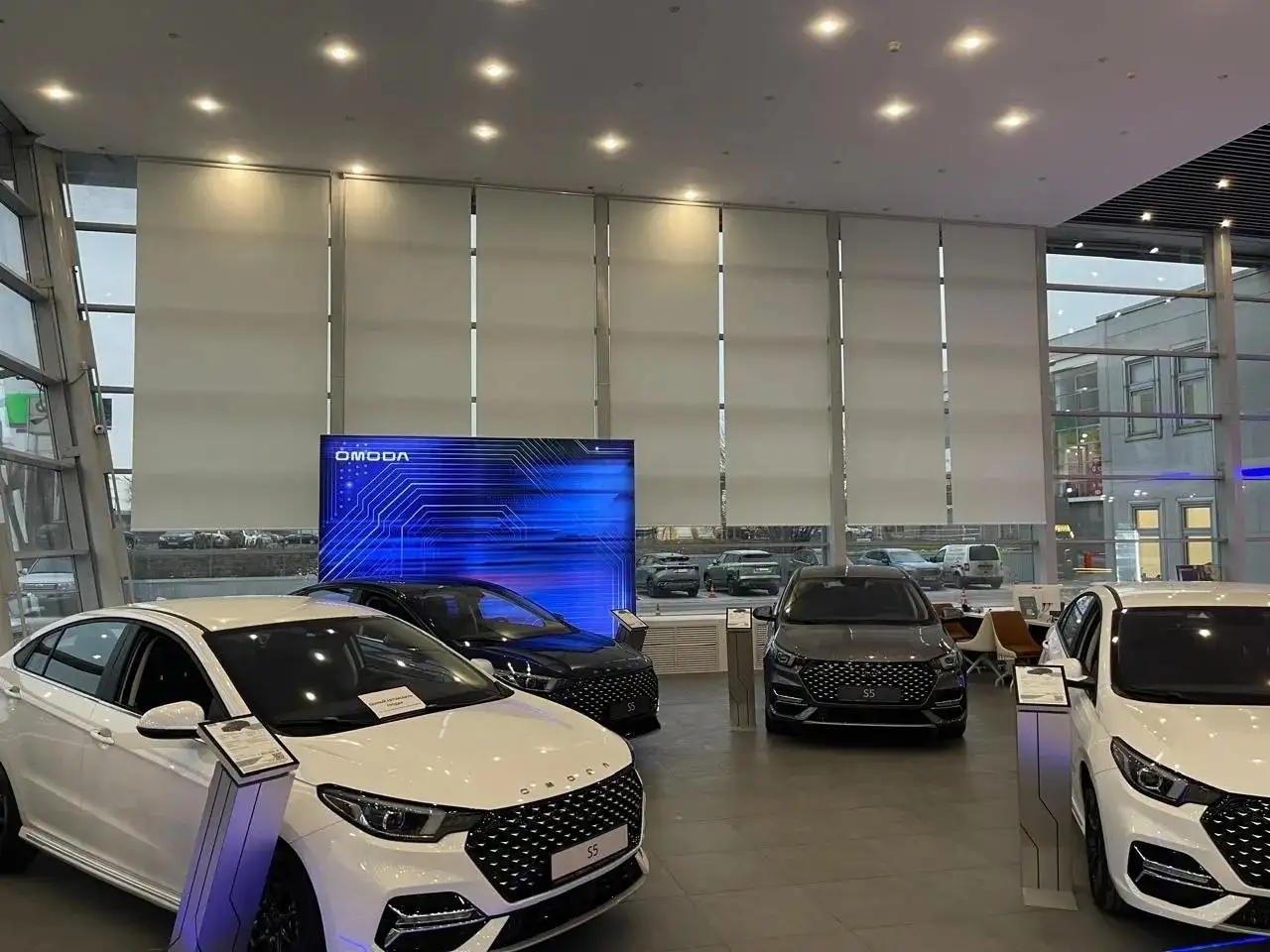 Автосалон на МКАД, 85-й км - Коммерческая недвижимость (Недвижимость) в Москва