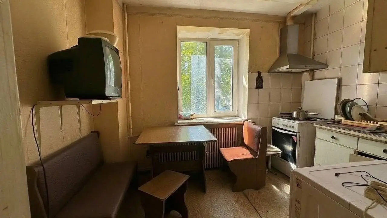 1-комнатная квартира в центре, городок Пархоменко - Квартиры (Недвижимость) в Неизвестно
