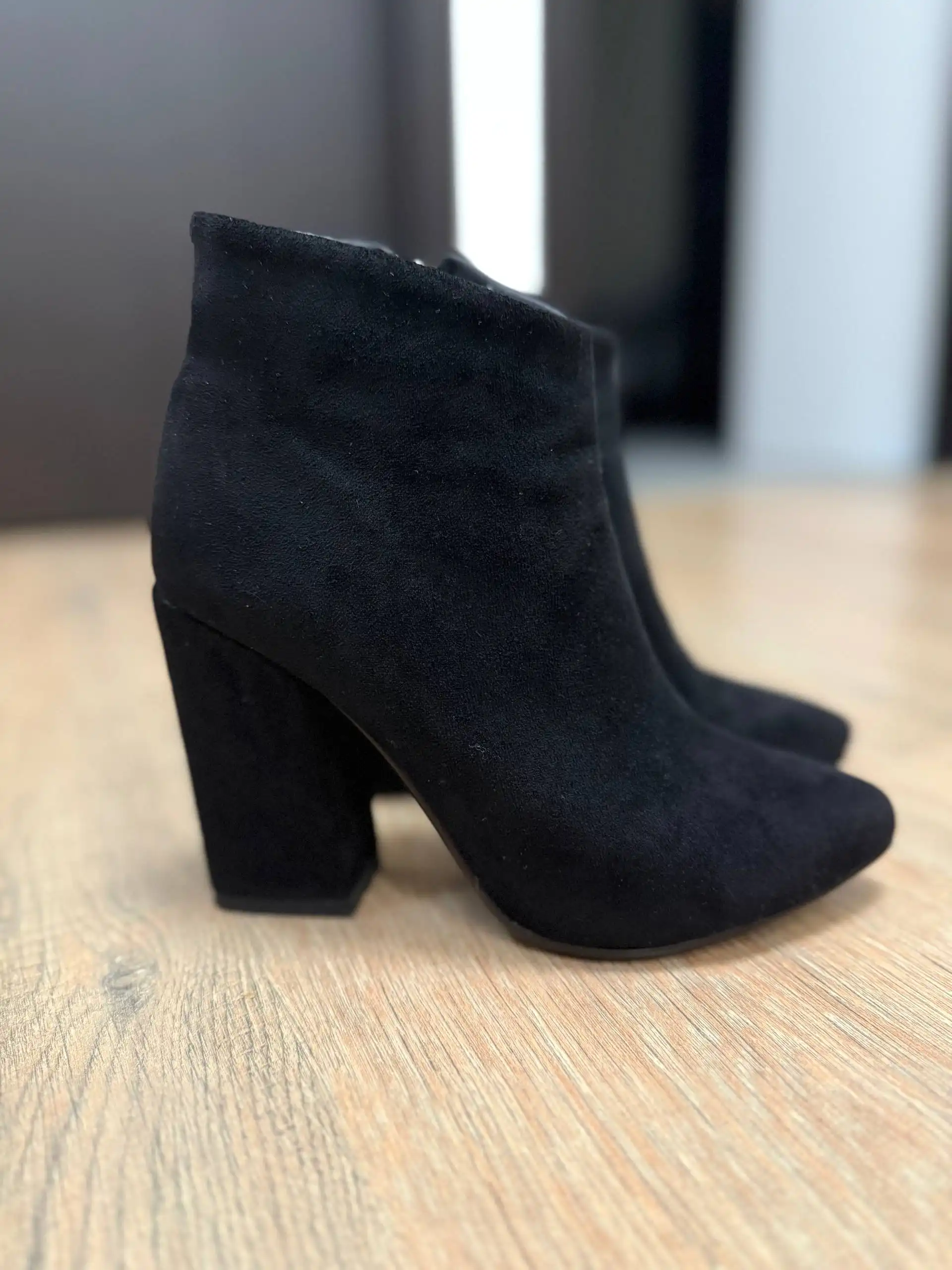 Обувь надетая один раз