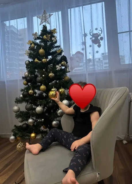 Продажа искусственной елки 180 см с гирляндами - Для дома и дачи в Балашиха