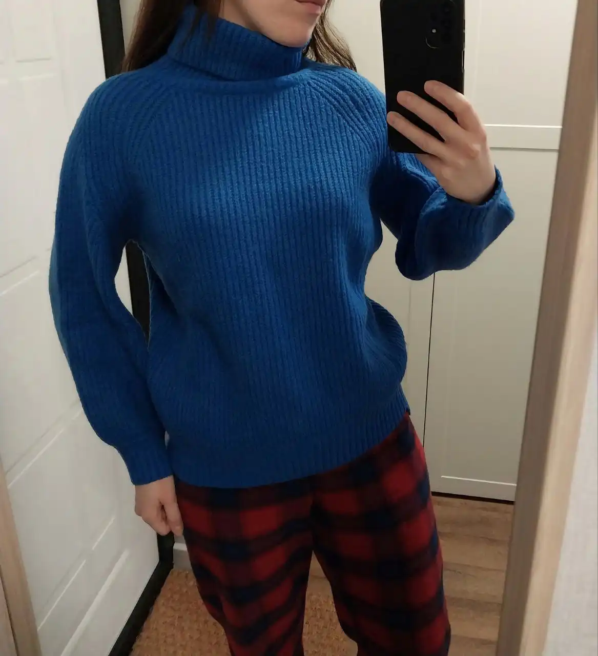 Женский свитер Снежная Королева размер 44