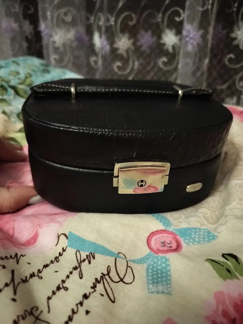 Шкатулка для украшений