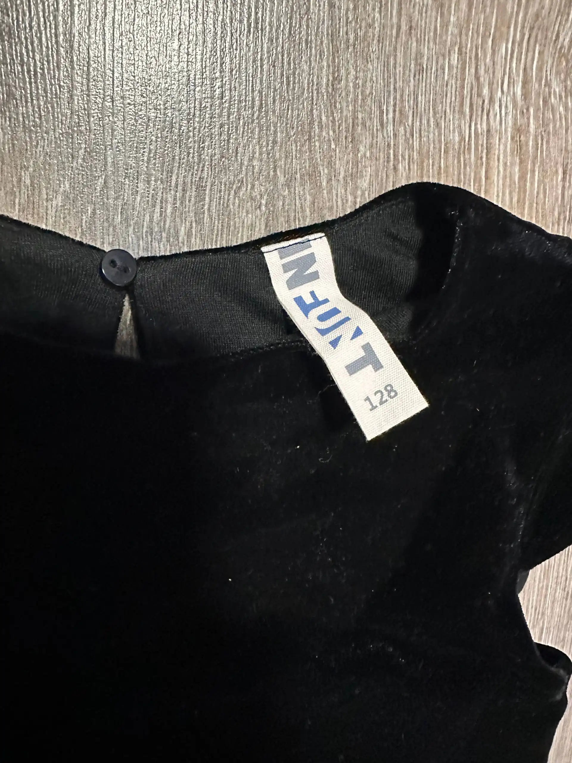 Детские товары: ходунки-каталка, сандали, платье