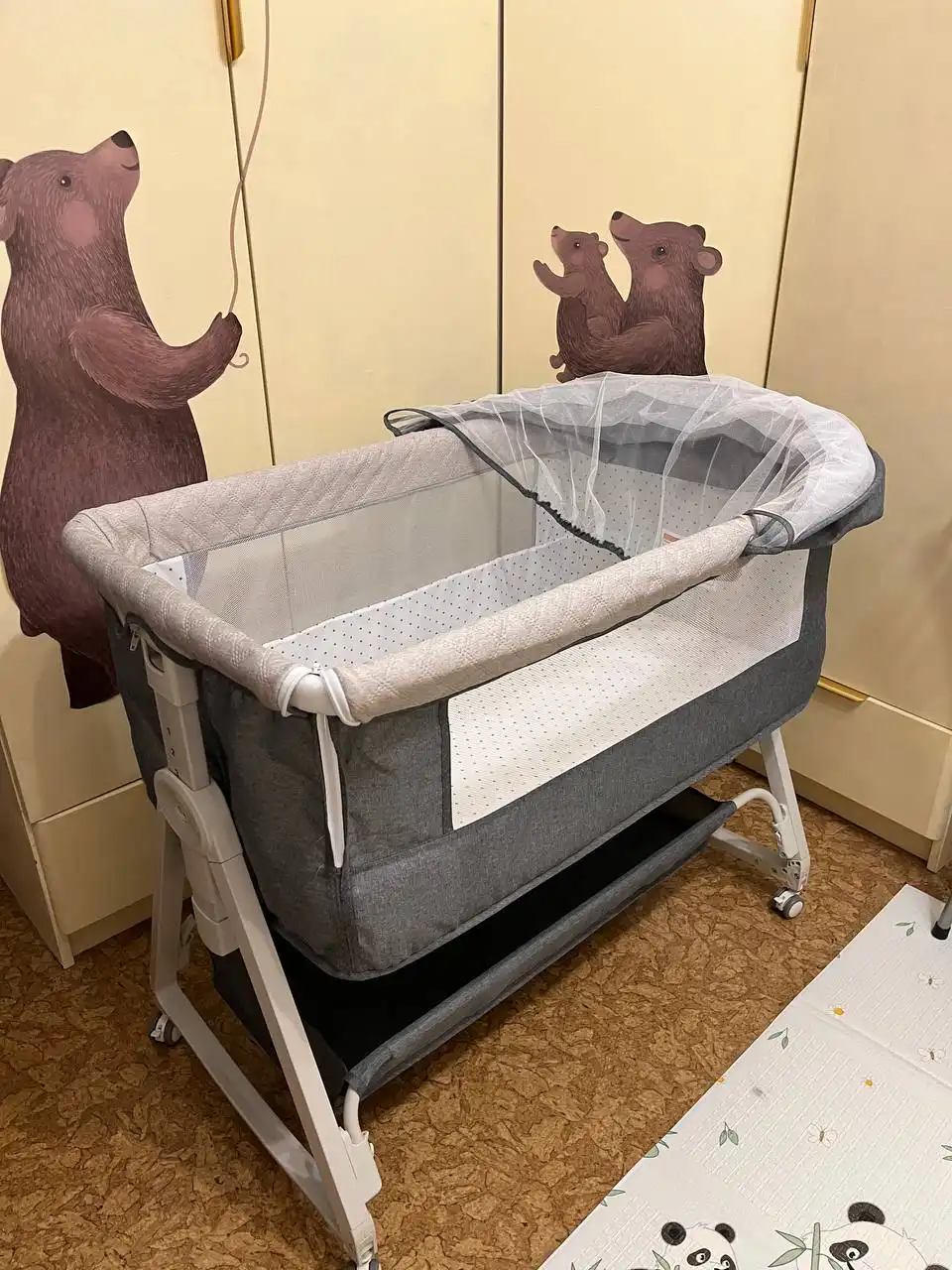 Детская приставная кроватка-люлька