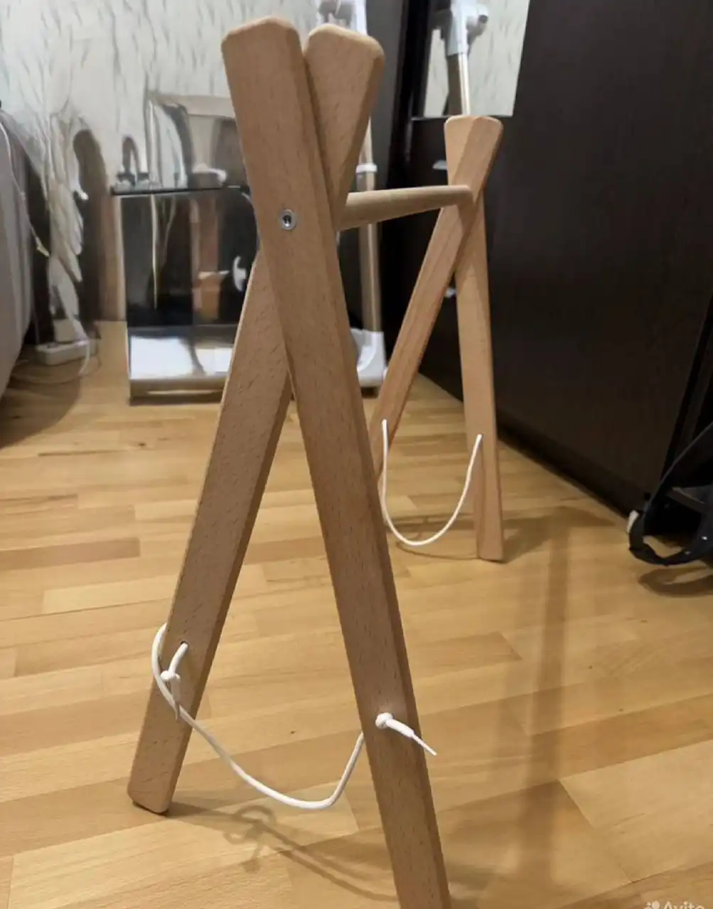 Стойка Монтесори бук б/у с комплектом