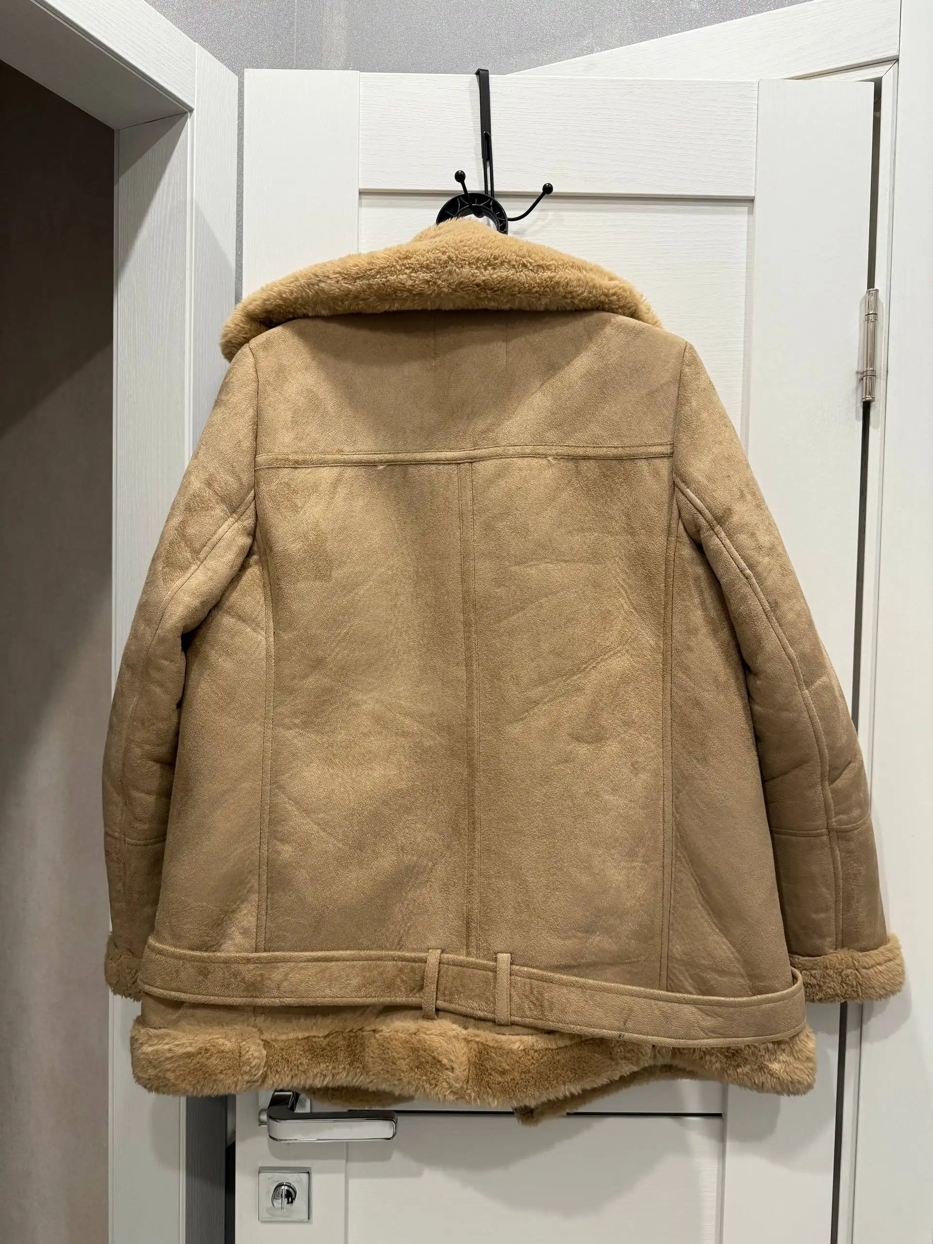 Дубленка Stradivarius размер 44