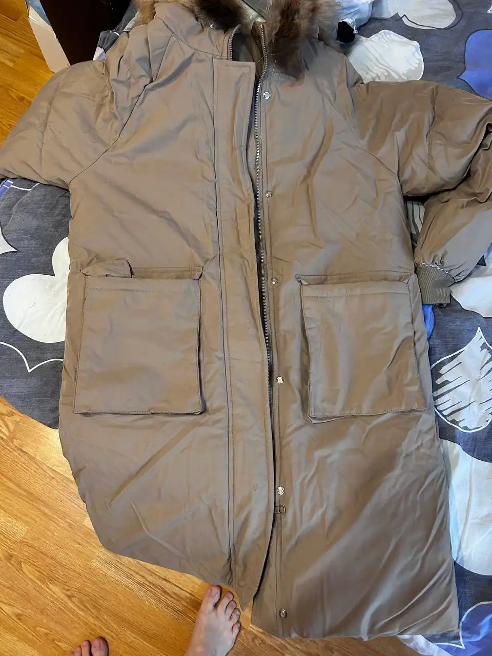 Продам теплую парку в хорошем состоянии