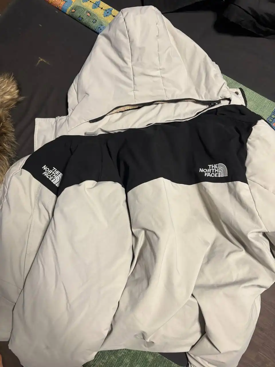 Длинная куртка TheNorthFace размер L