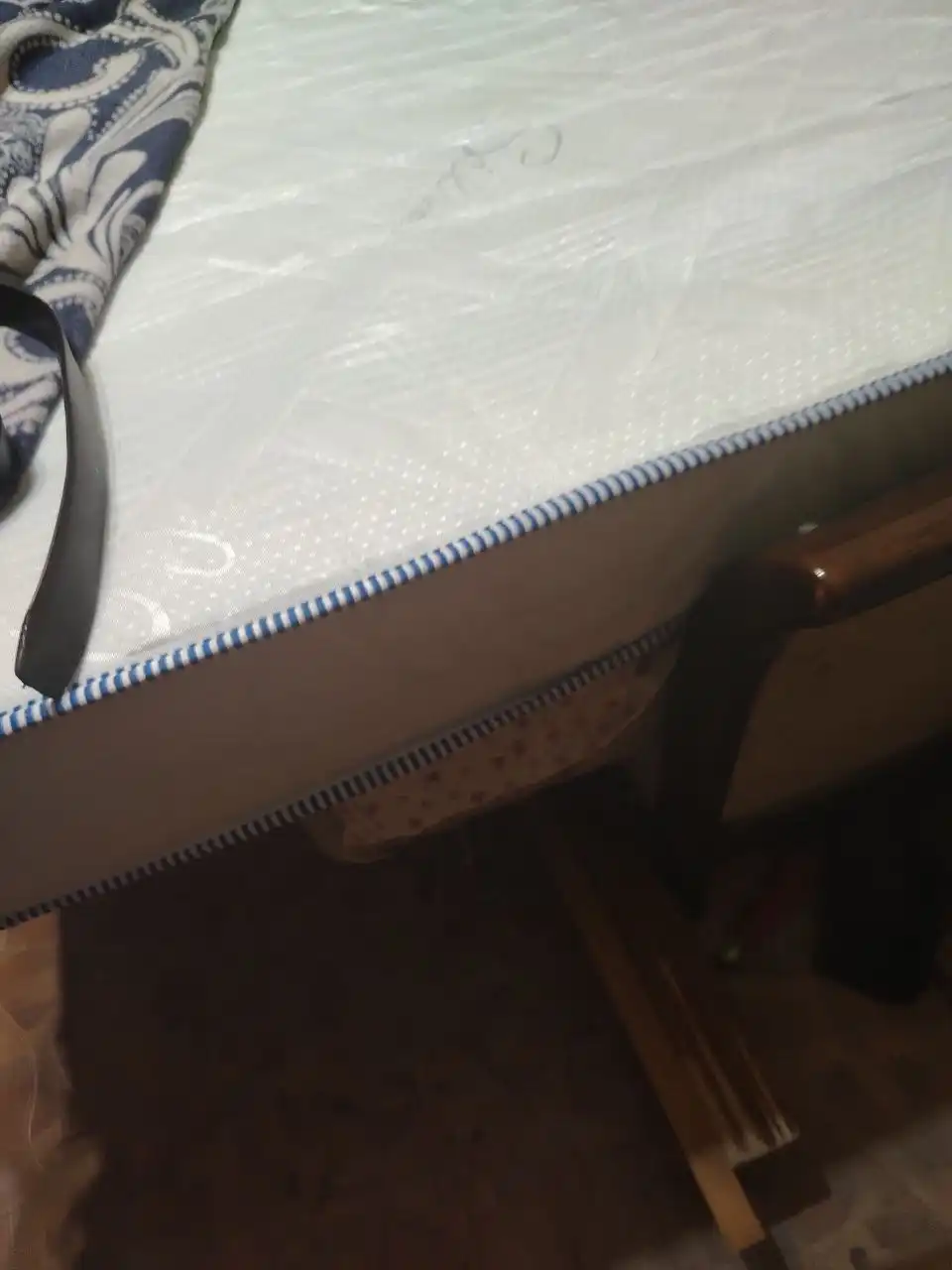 Продам новый матрас 160x190