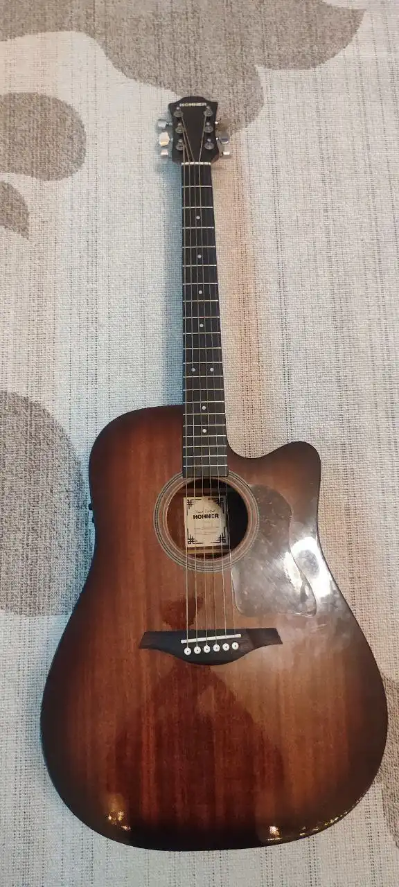 Продам гитару Мкр. Авиаторов