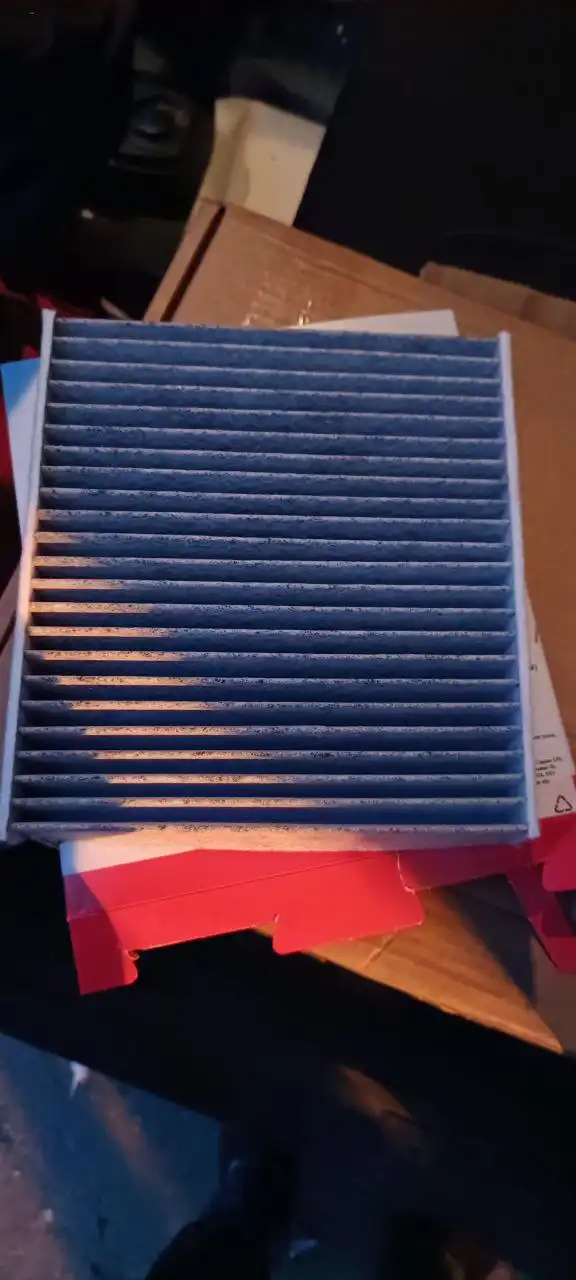 Салонный угольный фильтр для авто