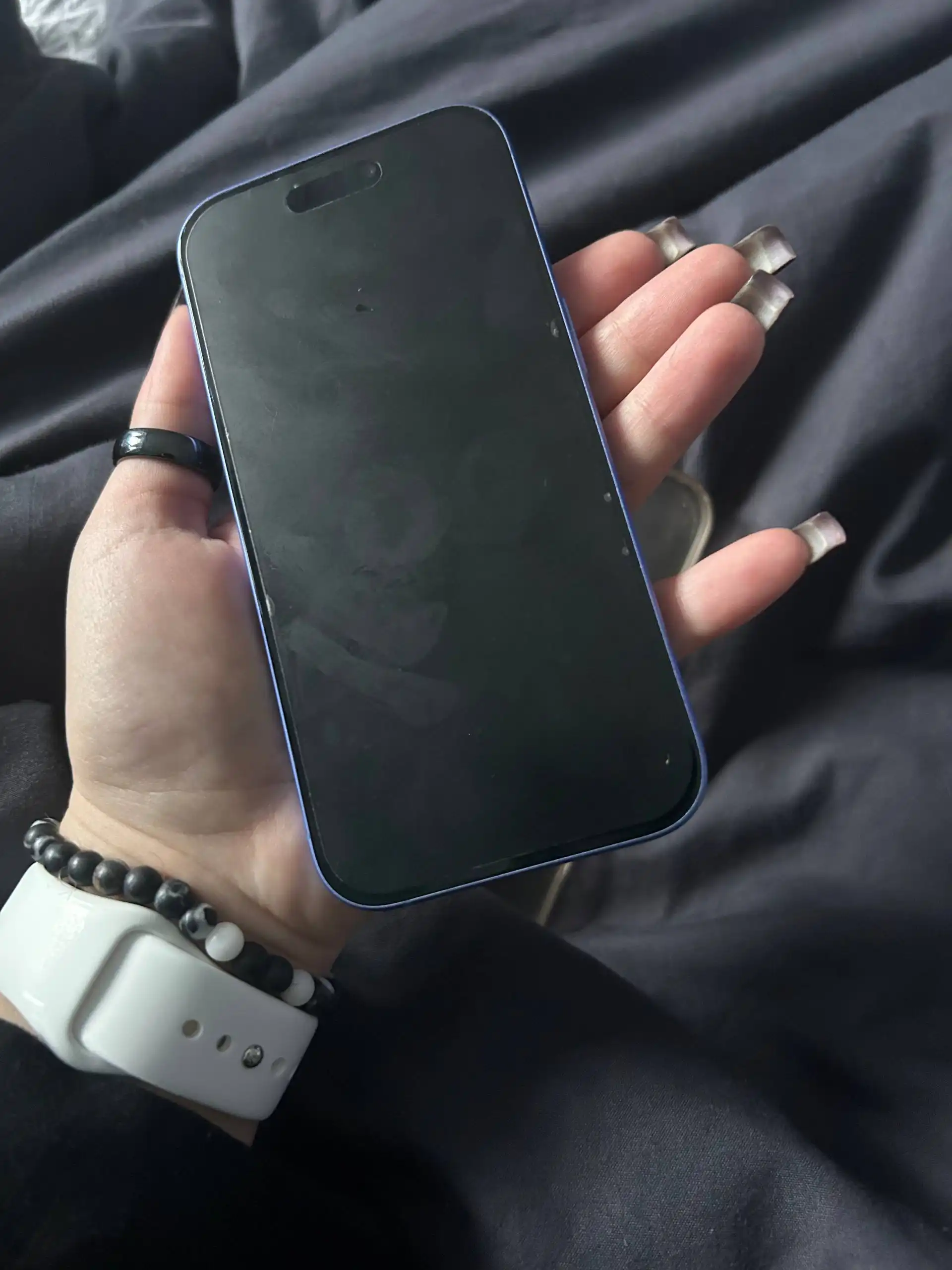 Продажа iPhone 14 Plus и iPhone 16