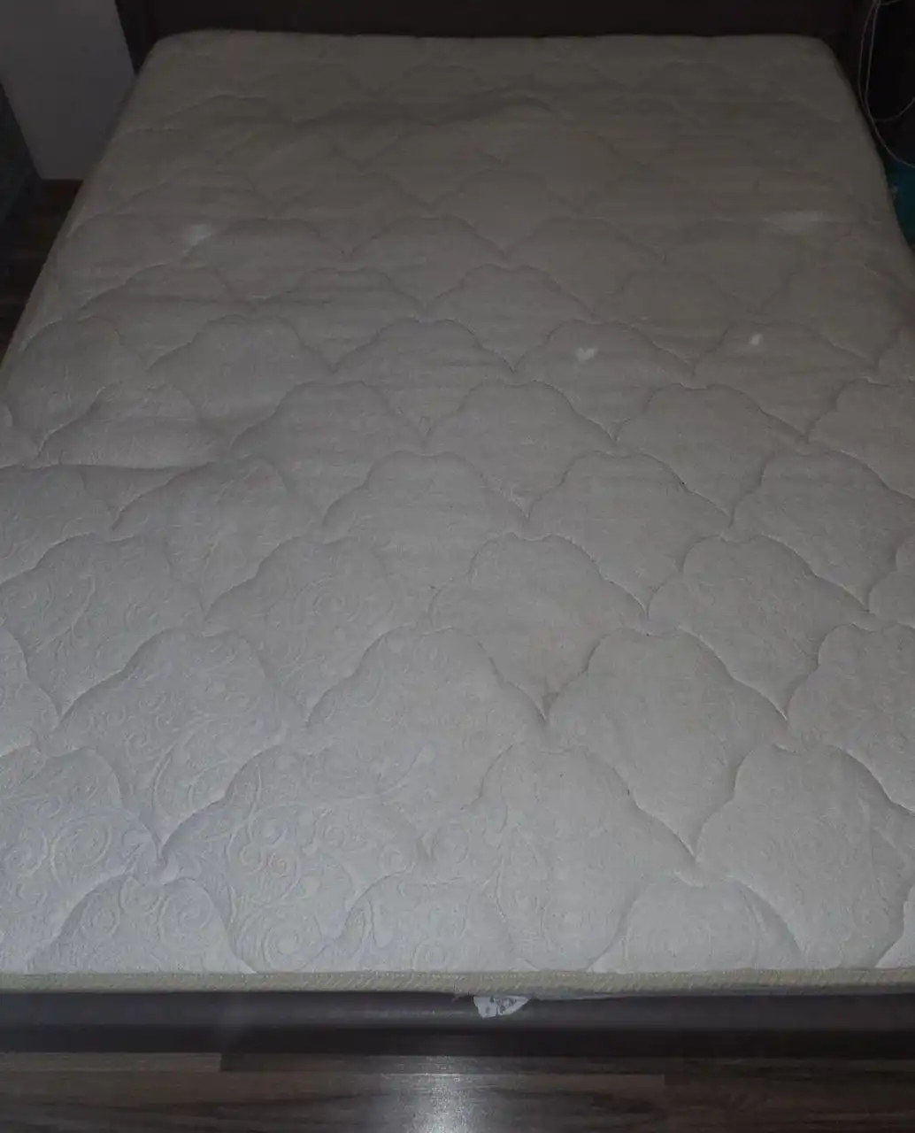 Отдам матрас Аскона 160х200