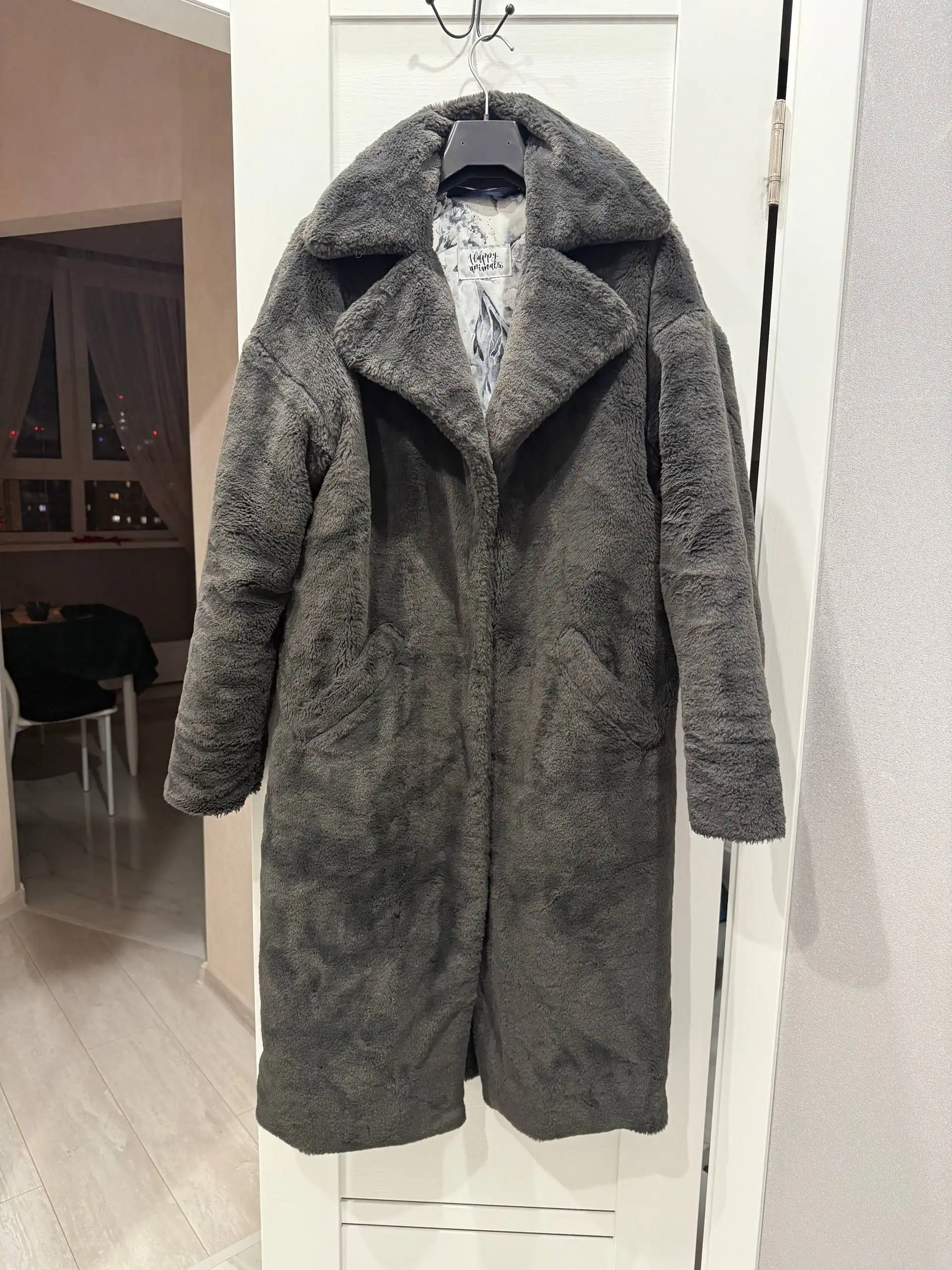 Шуба из искусственного меха с теплым подкладом, размер М - Верхняя одежда (Одежда) в Балашиха