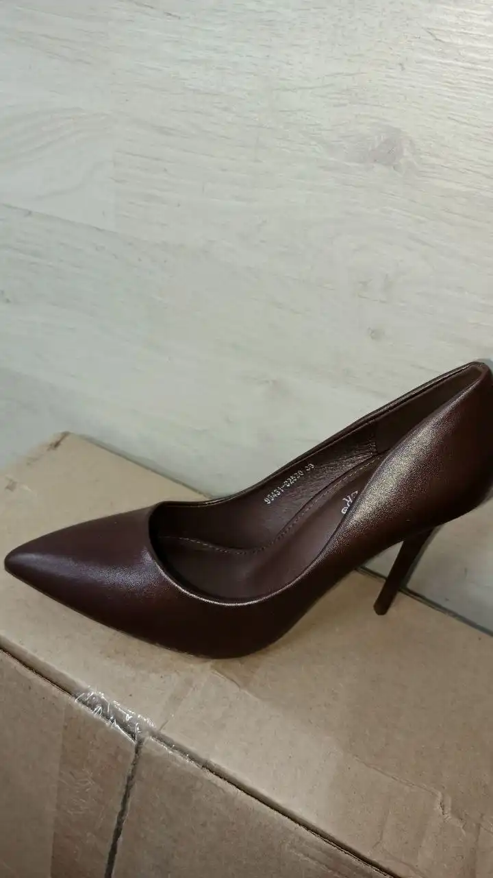 38 рр, новые, маломерят на размер - Женская одежда (Одежда) в Балашиха