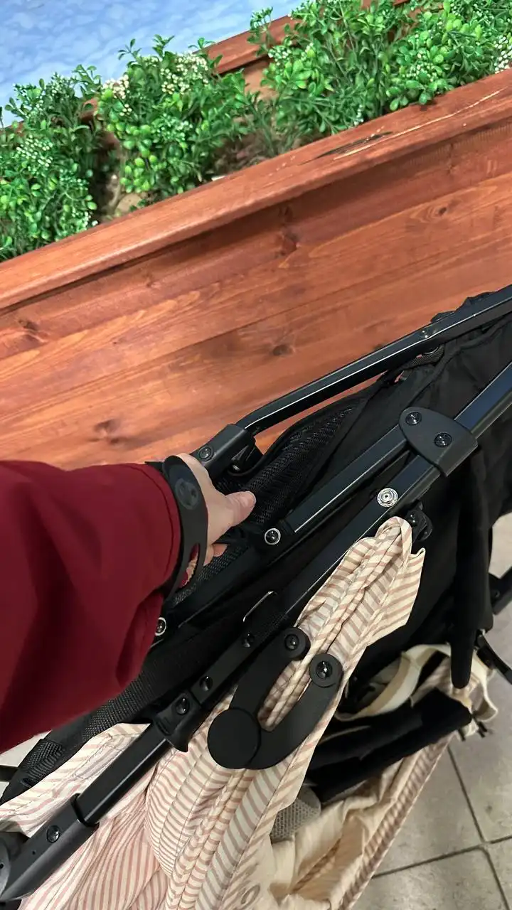 Коляска Happy Baby в отличном состоянии - Товары для детей (Барахолка) в Балашиха