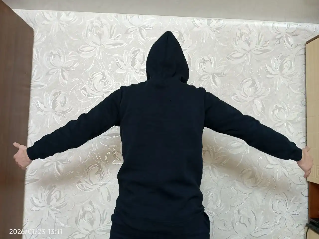 Толстовка худи мужская, размер 46-48 - Верхняя одежда (Одежда) в Балашиха