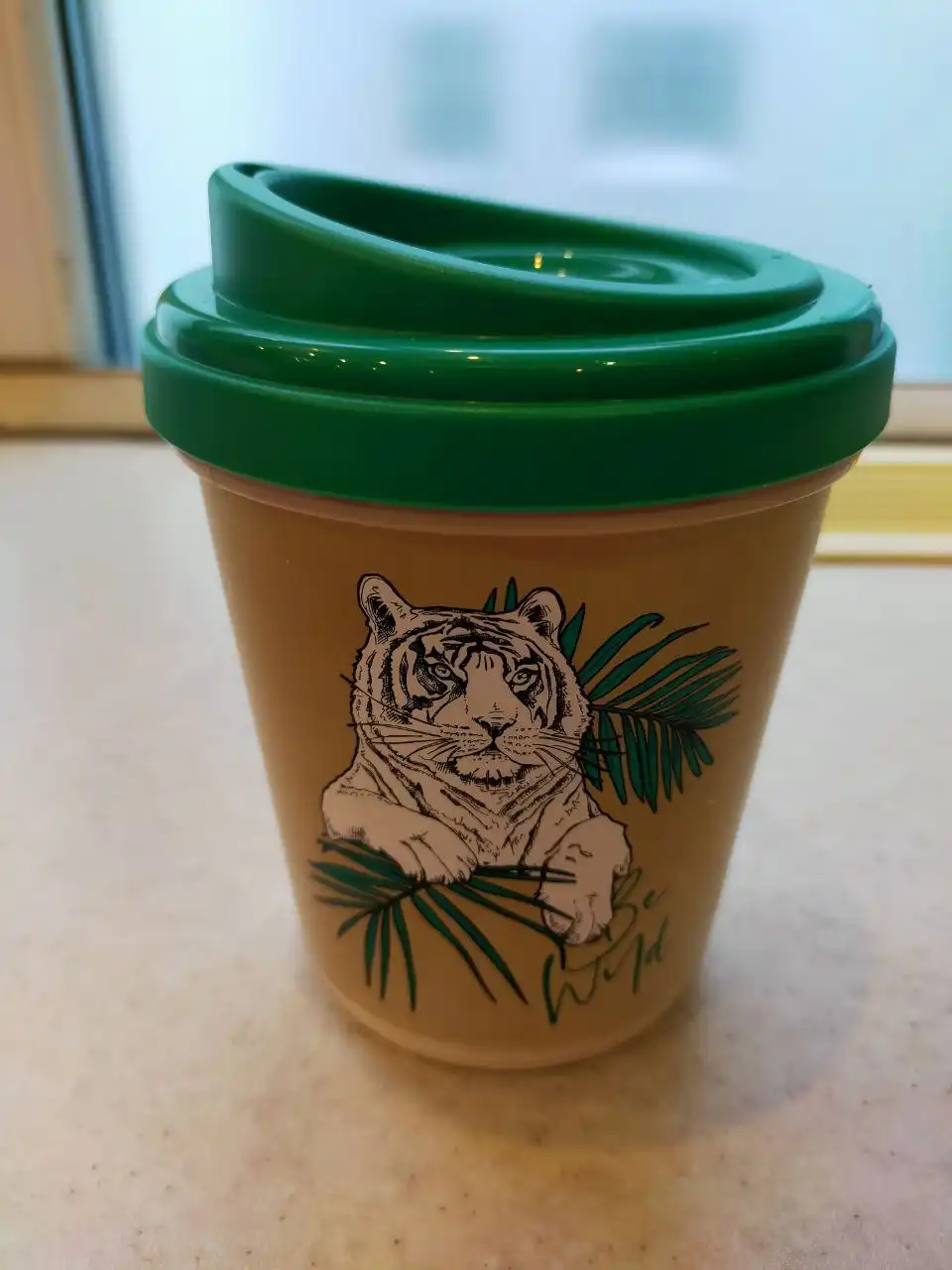 Стаканчик для горячих напитков с крышкой - Барахолка в Балашиха