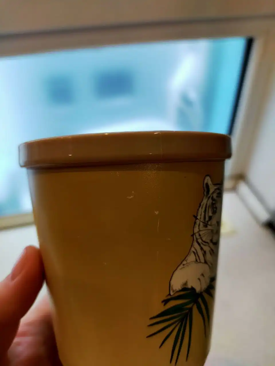 Стаканчик для горячих напитков с крышкой - Барахолка в Балашиха