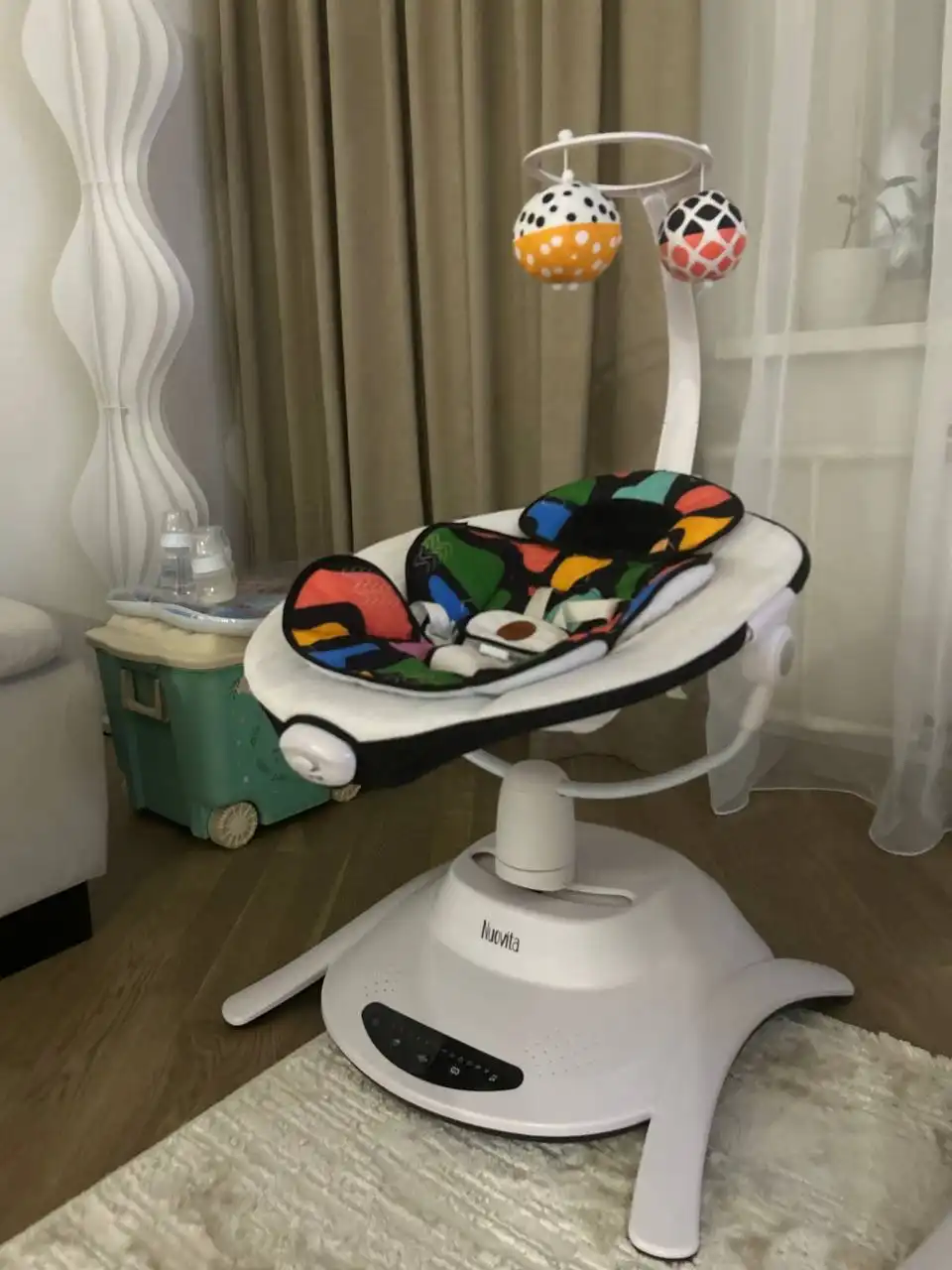 Электрокачели Nuovita б/у в отличном состоянии - Качели (Товары для детей) в Балашиха