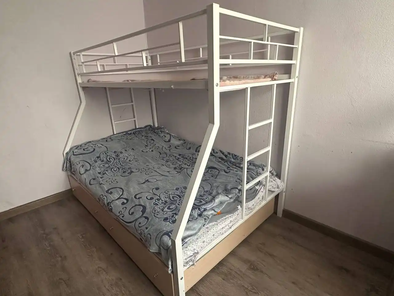 Двухъярусная кровать - Мебель (Барахолка) в Балашиха
