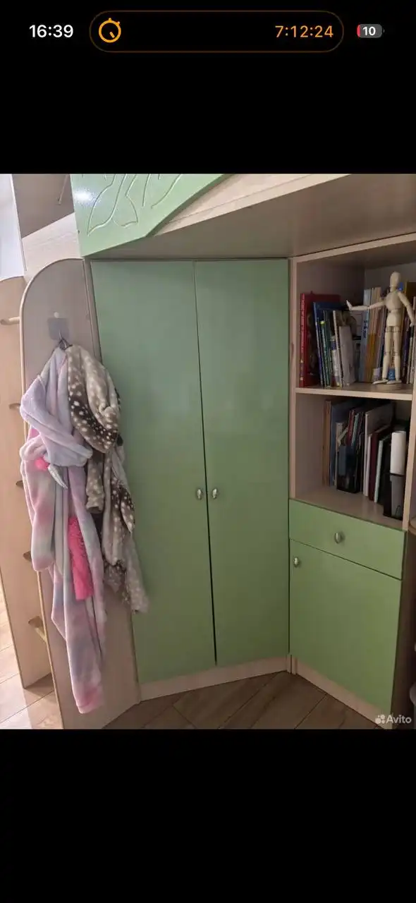 Продам кровать с большим столом и шкафом - Мебель (Барахолка) в Балашиха