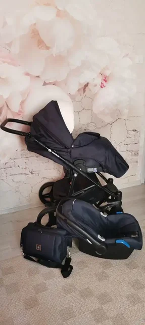 Продается детская коляска Adamex Barcelona 3 в 1 б/у - Товары для детей в Балашиха